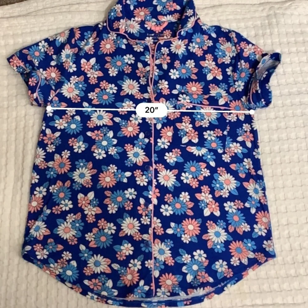 kate Spade Pajama Top Floral , Blue and Pink size Small